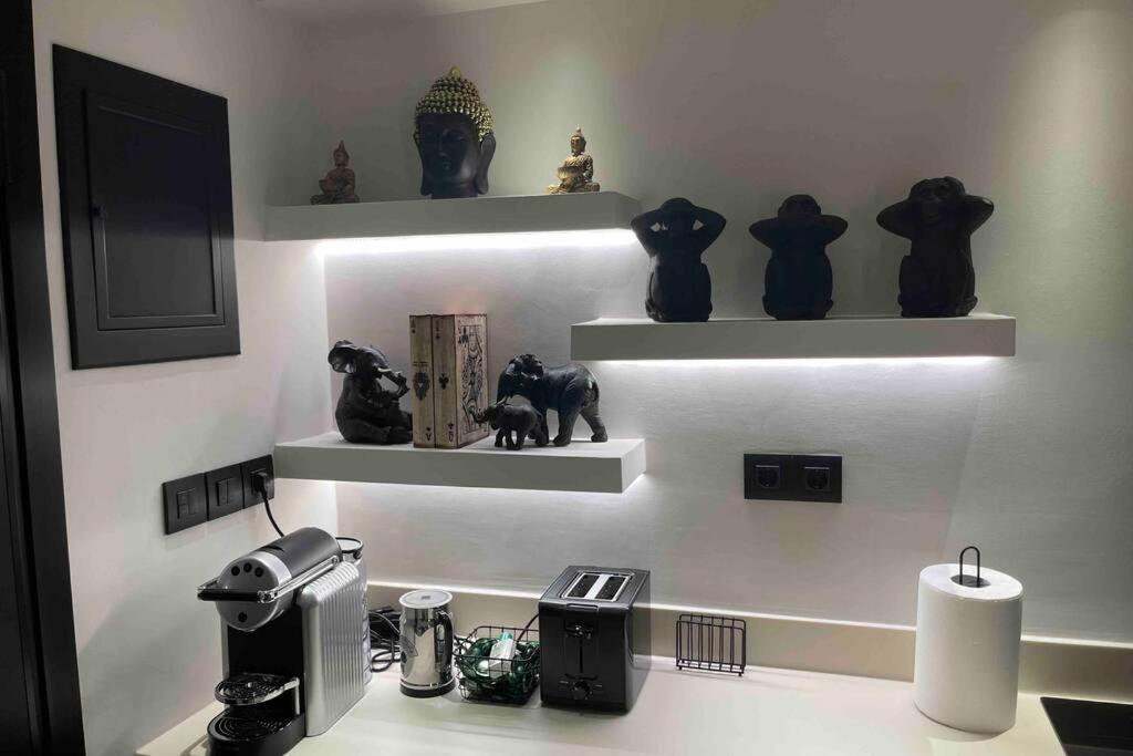 Kalivia Thorikou Lagonisi Luxury Appartment By The Sea 1 מראה חיצוני תמונה