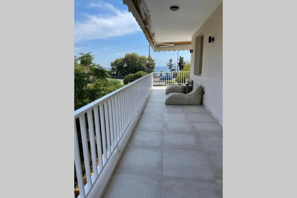 Kalivia Thorikou Lagonisi Luxury Appartment By The Sea 1 מראה חיצוני תמונה